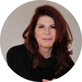 Claudia Wenzel