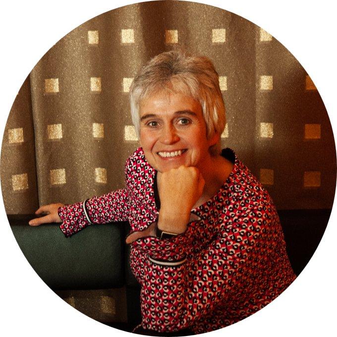 Klaudia mit K Schmidt mit dt