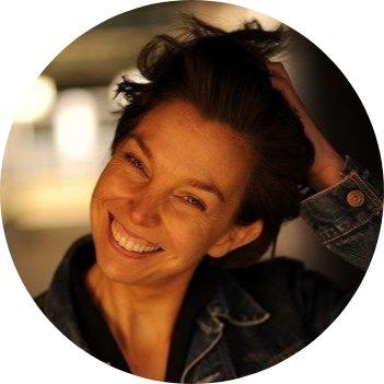 Caroline Stolz