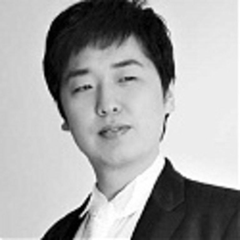 Saya Lee